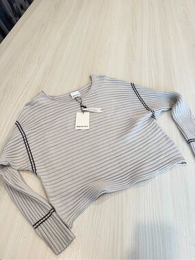 INDUSTRY Ribbed Crewneck Sweater in Light Gray